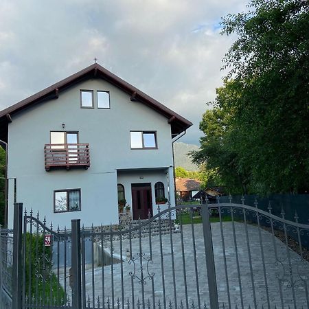 Casa Mosoiu Apartman Törcsvár Kültér fotó